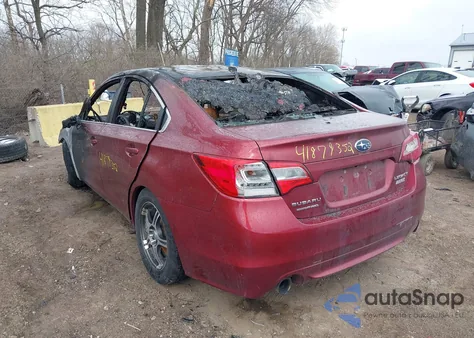 2015 Subaru Legacy 2.5I Premium z USA, uszkodzony, nr VIN 4S3BNAC62F3049935